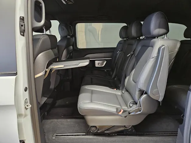 Mercedes-Benz V 300 d 4Matic Swiss Edition lang