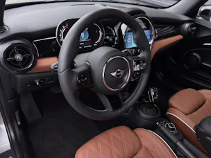 Mini F56 2.0i Cooper S