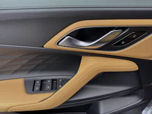 MG HS 1.5 PHEV Luxury