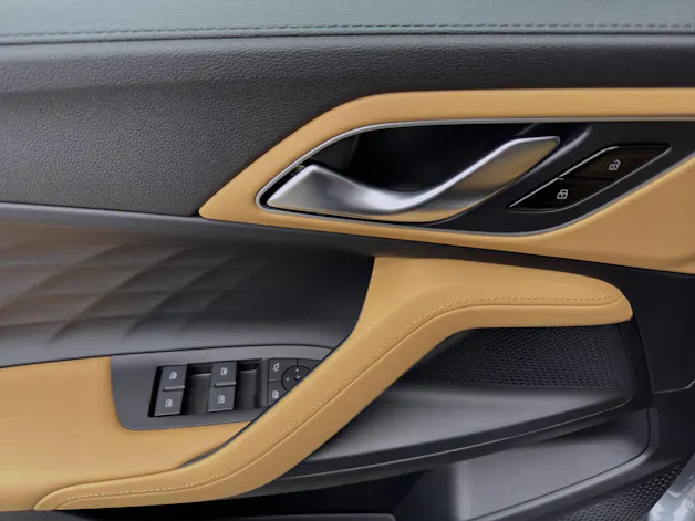 MG HS 1.5 PHEV Luxury