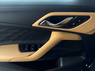 MG HS 1.5 PHEV Luxury