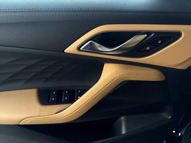 MG HS 1.5 PHEV Luxury