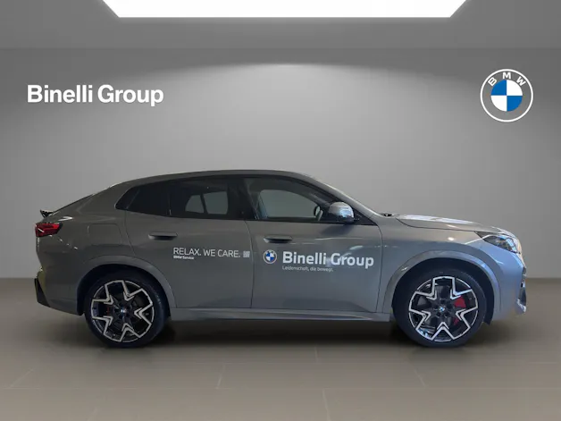 BMW X2 20d xDrive paddles