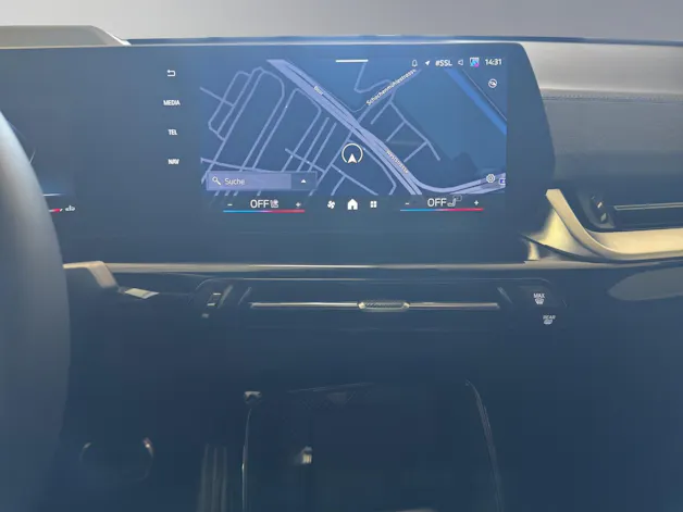 BMW X2 20d xDrive paddles