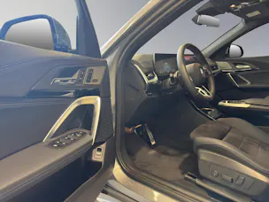 BMW X2 20d xDrive paddles