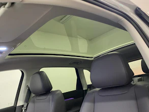 https://vehicle.imgix.net/4292414/2b91bc94-b368-44bb-aa6e-9e3b5403eabe.jpeg