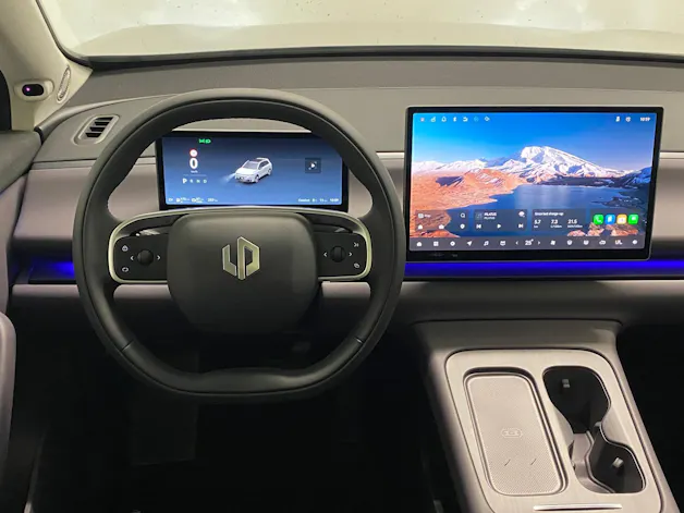 Leapmotor C10 EV AWD
