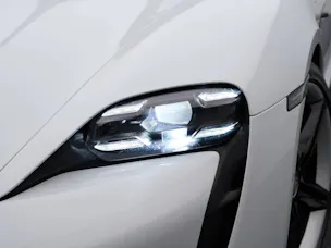 Porsche Taycan 4S