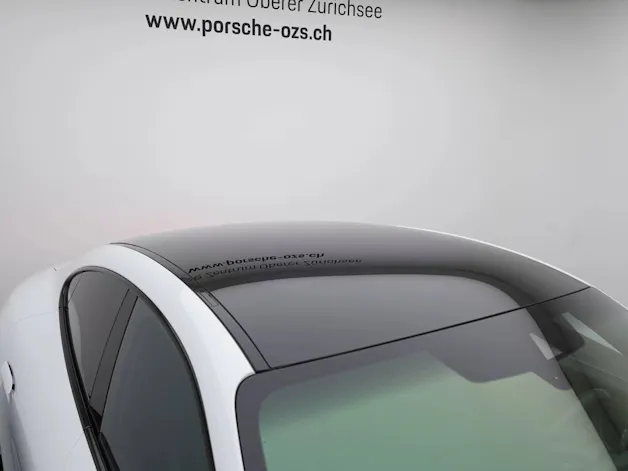 Porsche Taycan 4S