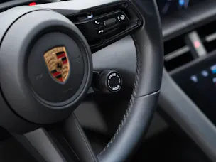 Porsche Taycan 4S