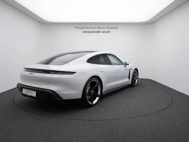 Porsche Taycan 4S