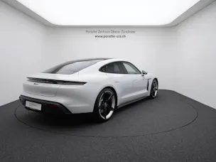 Porsche Taycan 4S