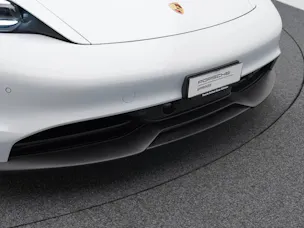 Porsche Taycan 4S