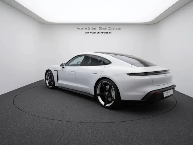 Porsche Taycan 4S