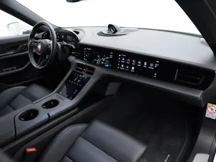 Porsche Taycan 4S