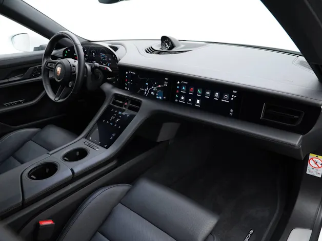 Porsche Taycan 4S