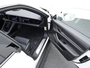 Porsche Taycan 4S