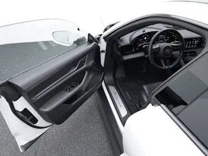 Porsche Taycan 4S