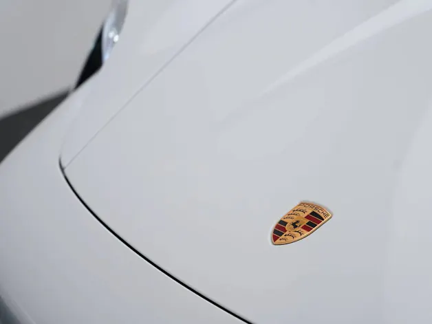 Porsche Taycan 4S