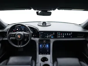 Porsche Taycan 4S