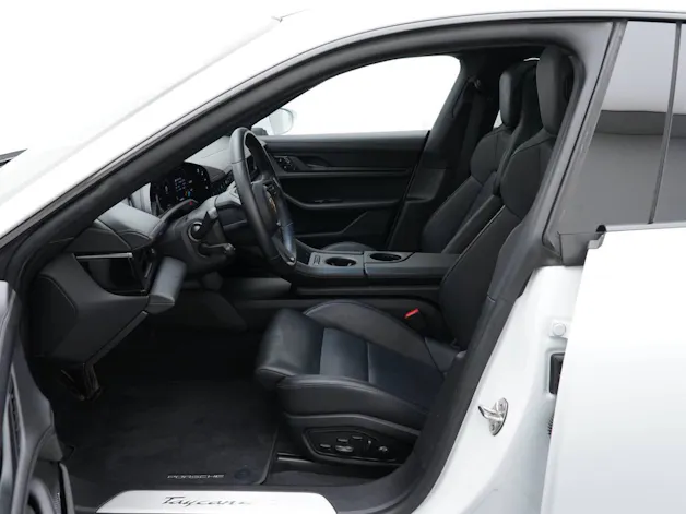 Porsche Taycan 4S