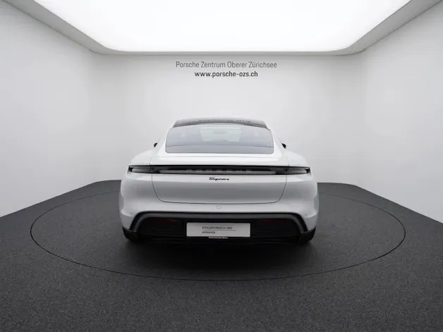 Porsche Taycan 4S