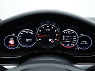 Porsche Panamera GTS Sport Turismo