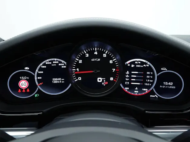 Porsche Panamera GTS Sport Turismo