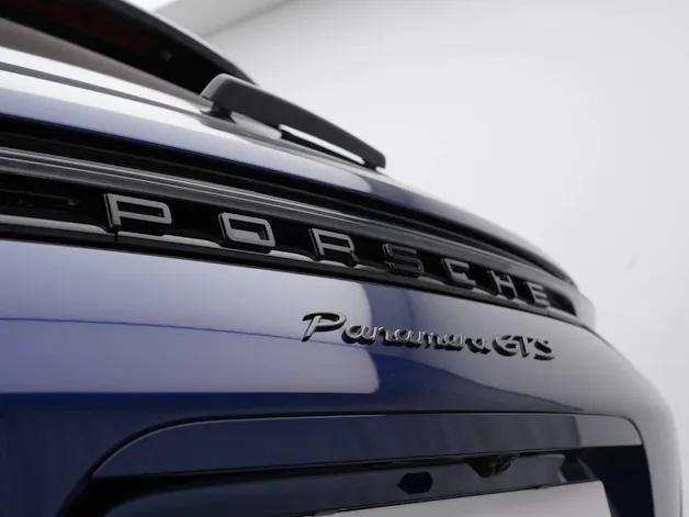 Porsche Panamera GTS Sport Turismo