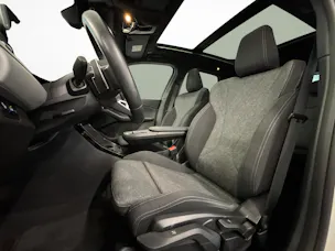 BMW 225e xDrive paddles Active Tourer