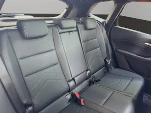 BMW 225e xDrive paddles Active Tourer