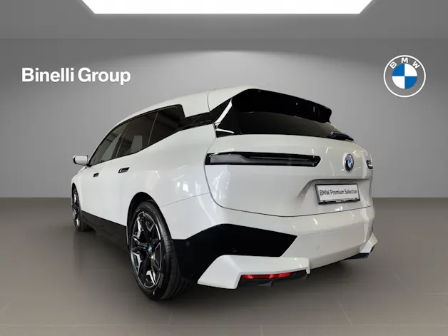BMW iX xDrive50