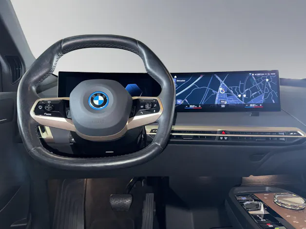 BMW iX xDrive50