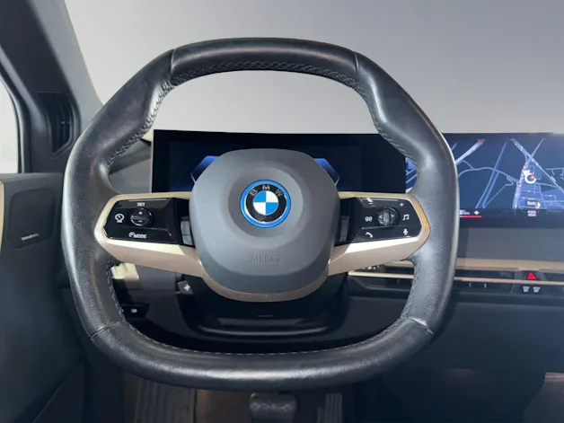 BMW iX xDrive50
