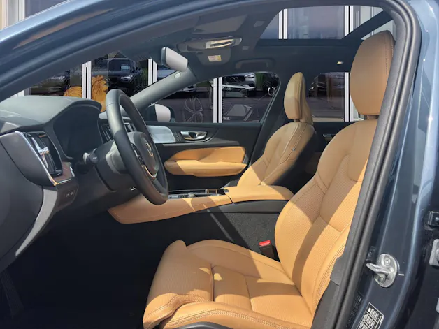 Volvo V60 2.0 T8 TE Ultimate Dark eAWD