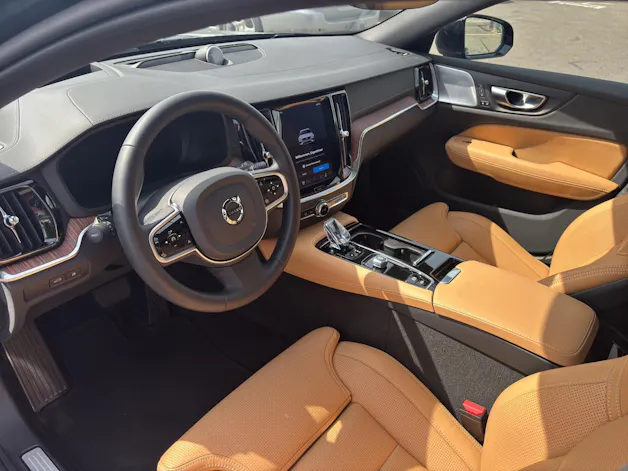 Volvo V60 2.0 T8 TE Ultimate Dark eAWD