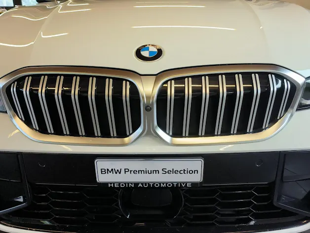 BMW 320d xDrive SAG Touring