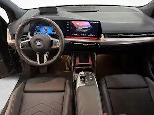 BMW 225e xDrive paddles Active Tourer