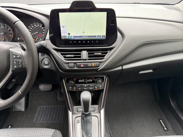 Suzuki S-Cross 1.4 T Sakura Hybrid 4x4