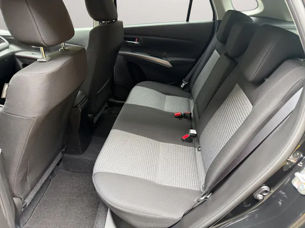 Suzuki S-Cross 1.4 T Sakura Hybrid 4x4