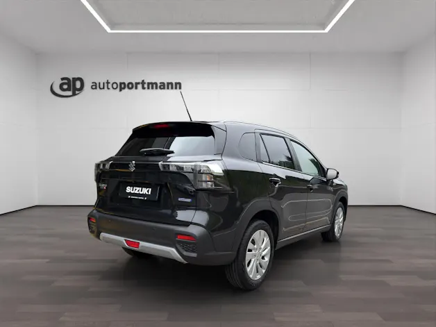 Suzuki S-Cross 1.4 T Sakura Hybrid 4x4