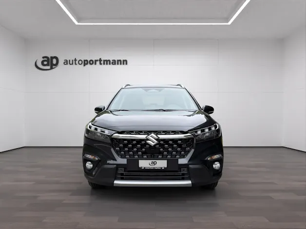 Suzuki S-Cross 1.4 T Sakura Hybrid 4x4