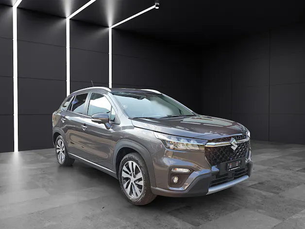 Suzuki S-Cross 1.5 Compact Top Hybrid 4x4