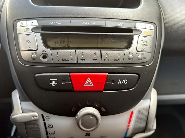 Toyota Aygo 1.0 VVT-i Linea Luna
