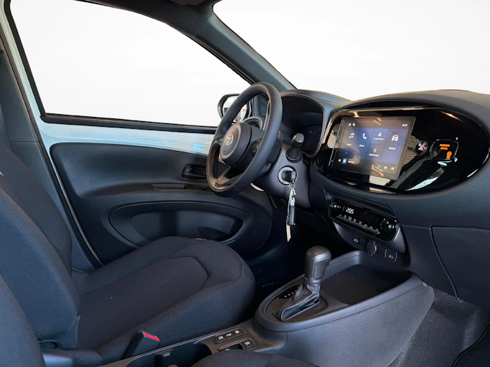 Fahrzeugbild TOYOTA BZ4X