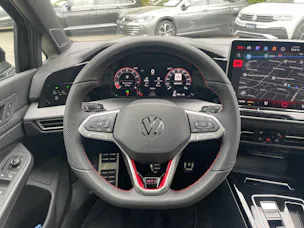 VW Golf VIII 2.0 TSI GTI DSG
