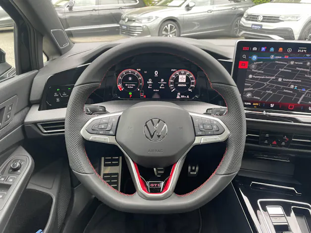 VW Golf VIII 2.0 TSI GTI DSG