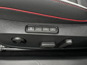 VW Golf VIII 2.0 TSI GTI DSG