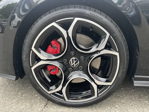 VW Golf VIII 2.0 TSI GTI DSG