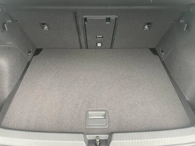VW Golf VIII 2.0 TSI GTI DSG
